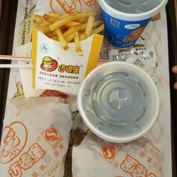 電話(huà) 地址 價(jià)格 營(yíng)業(yè)時(shí)間 開(kāi)平區(qū)中心城區(qū)小吃面食團(tuán)購(gòu) 唐山美食